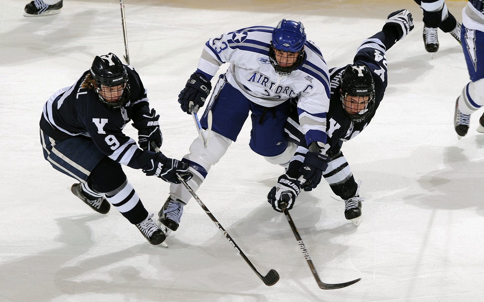 战术变化是否能掩盖球队短板，战术问题