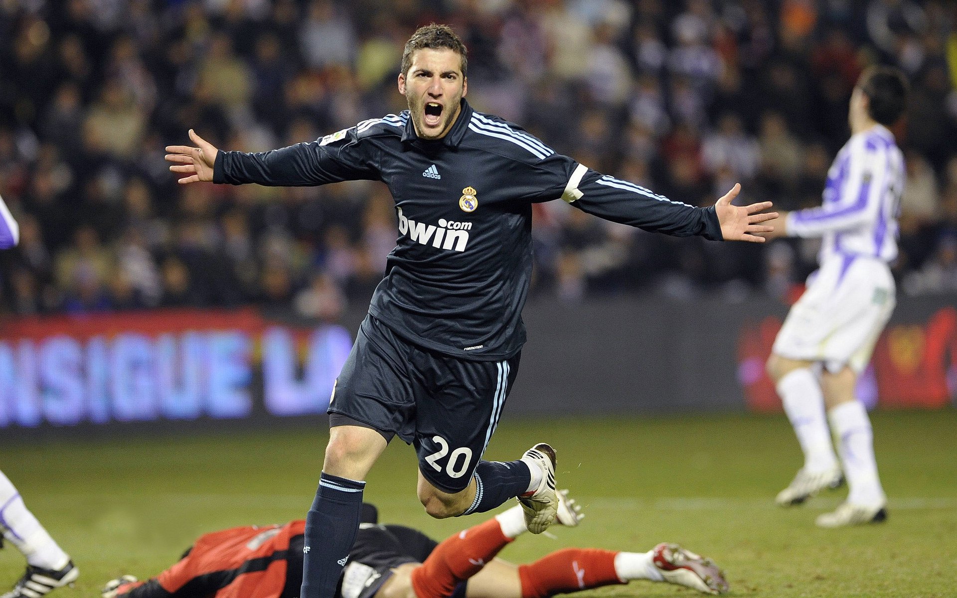 开云体育开云-五大联赛中锋的角色是否已经发生本质变化，五大中锋nba